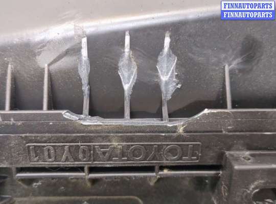 купить Корпус воздушного фильтра на Toyota Yaris 2005-2011