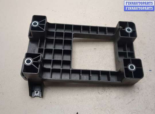 купить Кронштейн кулисы КПП на Land Rover Freelander 2 2006-2014