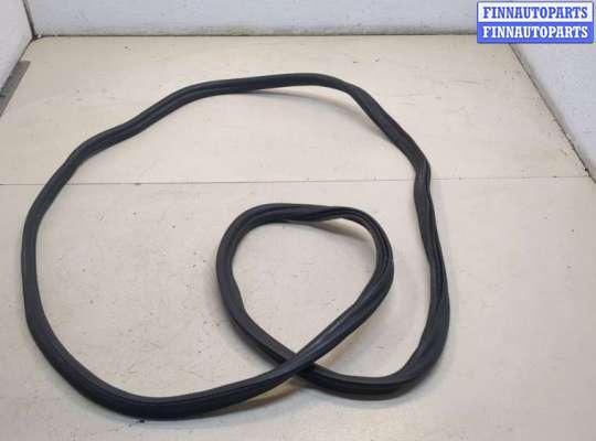 купить Уплотнитель на Volkswagen Polo 2009-2014