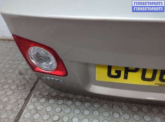 купить Кнопка открывания багажника с крышки на Volkswagen Jetta 5 2005-2011