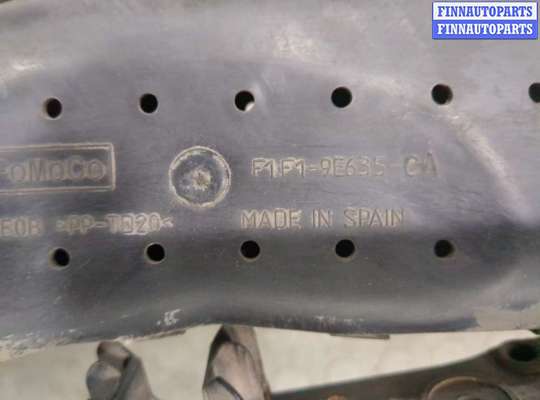 купить Замок капота на Ford Escape 2015-2019