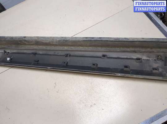 купить Молдинг двери на Volkswagen Tiguan 2007-2011