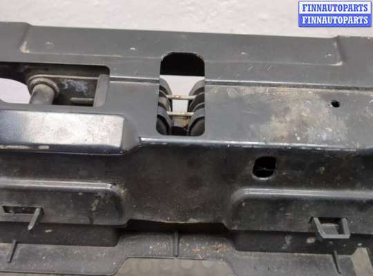 купить Рамка передняя (телевизор) на Skoda Yeti 2009-2018