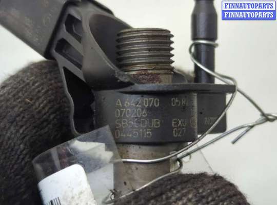 купить Форсунка топливная на Chrysler 300C 2004-2011