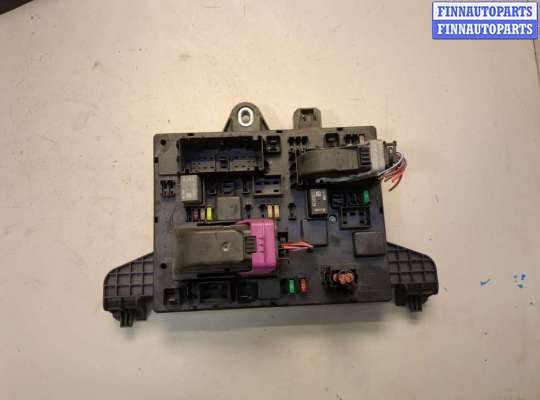 купить Блок предохранителей на Opel Astra J 2010-2017