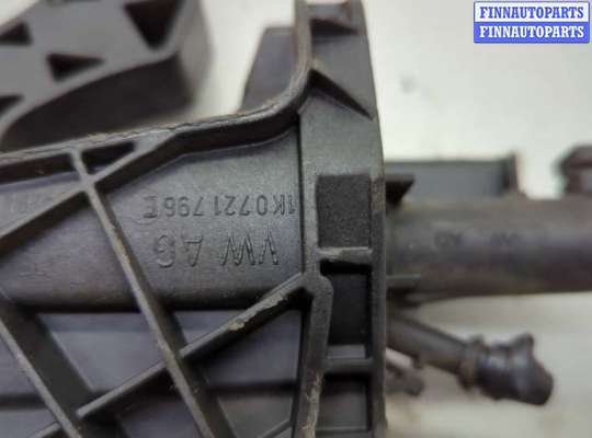Педальный узел (педаль) на Volkswagen Passat CC (357)