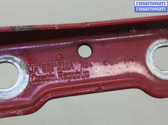 купить Петля капота на Skoda Rapid 2012-2020