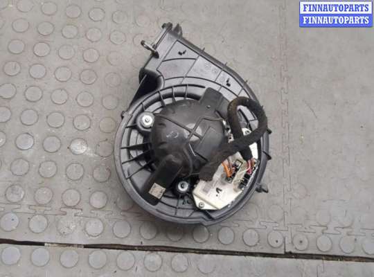 Купить Двигатель отопителя (моторчик печки) на BMW X5 E70 2006-2013 Двигатель отопителя (моторчик печки) BM3682620 на BMW X5 E70 2006-2013
