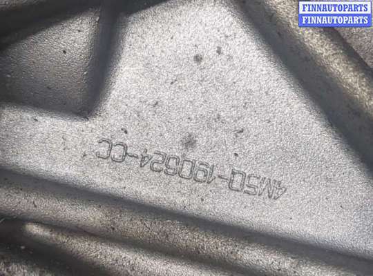 купить Кронштейн насоса гидроусилителя руля на Ford Focus 2 2008-2011
