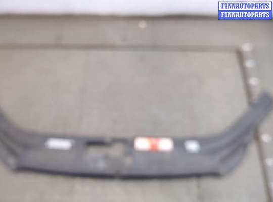 купить Накладка замка капота на Audi Q7 2006-2009