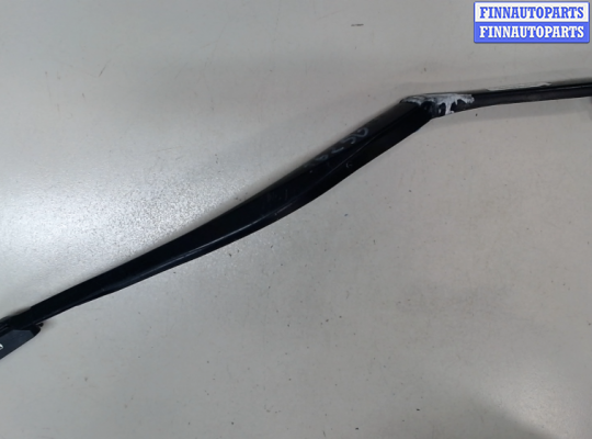 Поводок дворника на Toyota Camry XV40