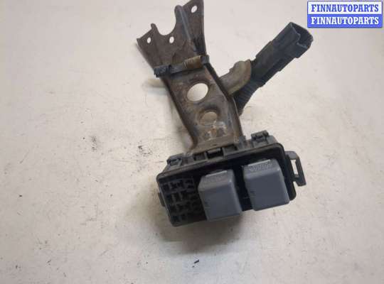 Блок реле LXR9346 на Lexus GS 2005-2012