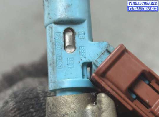 купить Форсунка топливная на Toyota Previa (Estima) 2000-2006