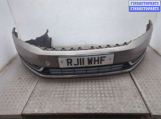 купить Заглушка (решётка) бампера на Volkswagen Passat 7 2010-2015 Европа