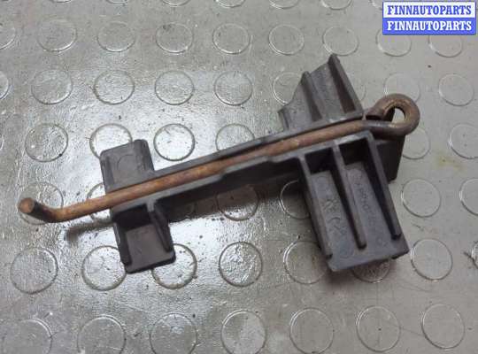 купить Кронштейн полки АКБ на Dodge Journey 2011-2020