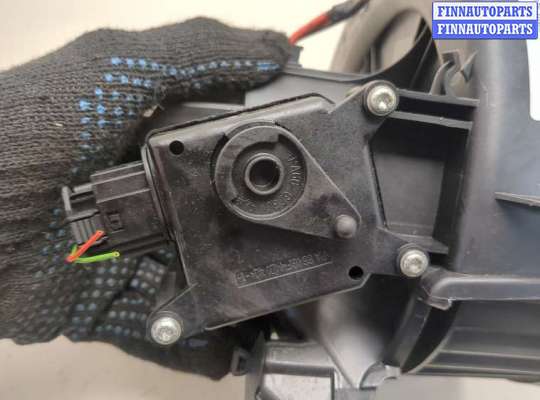 купить Двигатель отопителя (моторчик печки) на Opel Zafira B 2005-2014