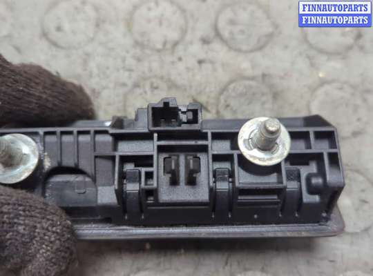 купить Кнопка открывания багажника с крышки на Audi Q3 2011-2018