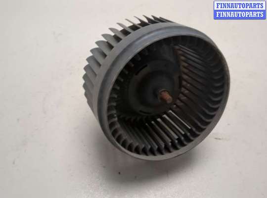 купить Двигатель отопителя (моторчик печки) на Volvo V70 2000-2007