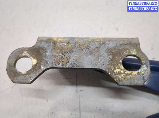 купить Петля капота на Mitsubishi Outlander 2003-2009
