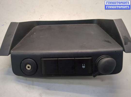 купить Розетка прикуривателя на Ford Escape 2007-2012