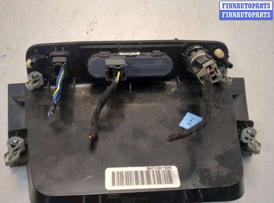 купить Розетка прикуривателя на Ford Escape 2007-2012