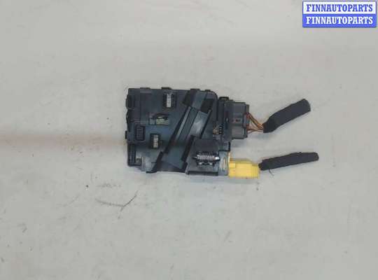 купить Блок управления подрулевыми переключателями на Volkswagen Jetta 5 2004-2010