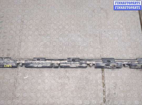 Кронштейн порога MB1408339 на Mercedes GL X164 2006-2012