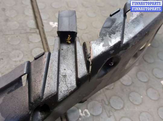 купить Накладка замка капота на Ford Focus 3 2011-2015
