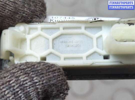 купить Кнопка открывания багажника с крышки на Jeep Renegade 2014-2025