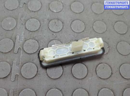 купить Кнопка открывания багажника с крышки на Jeep Renegade 2014-2025