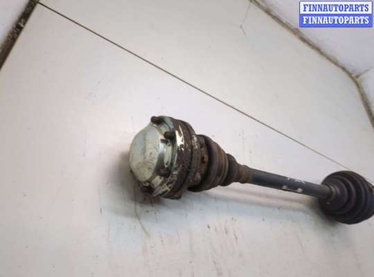 Приводной вал (Полуось в сборе) на Volkswagen Transporter T5