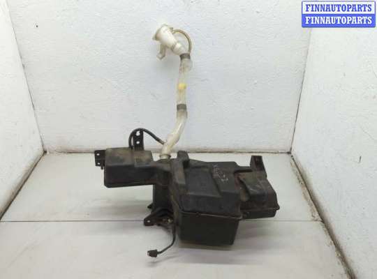 купить Бачок омывателя на Mitsubishi Pajero / Montero 2000-2006