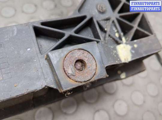 купить Рамка передняя (телевизор) на Ford Fiesta 2012-2019