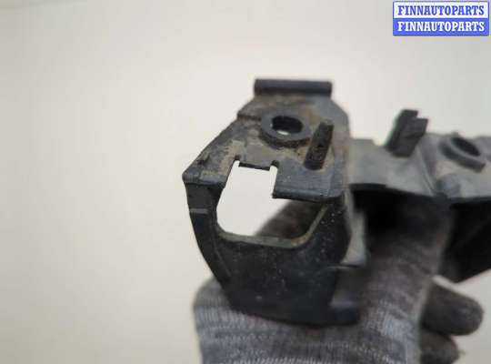 купить Кронштейн бампера на Audi Q5 2008-2017