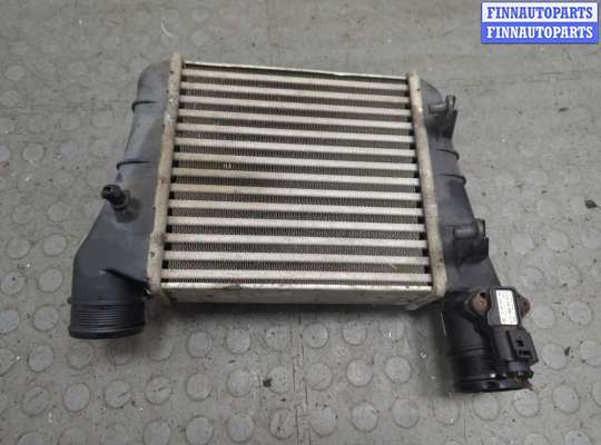 Радиатор интеркулера AU1738690 на Audi A4 (B7) 2004-2009