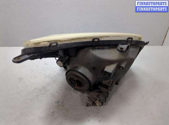 купить Фара (передняя) на Toyota RAV 4 2000-2005