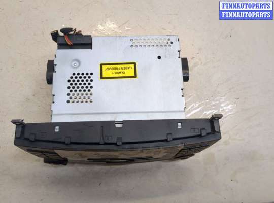 Магнитола на Mercedes-Benz C (W203)