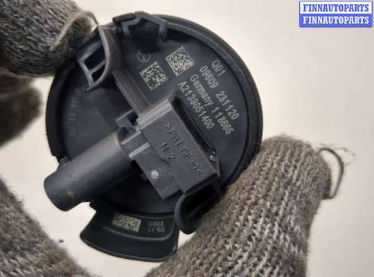 купить Датчик удара на Mercedes GLC X253 2015-2022