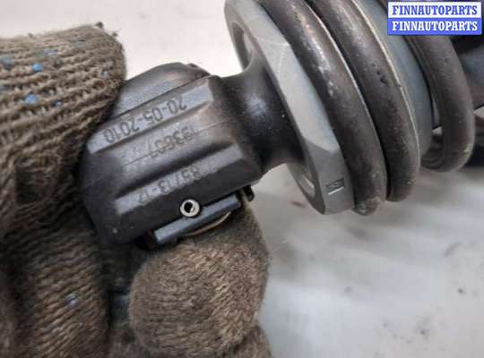 купить Амортизатор крышки багажника на BMW 7 F01 2008-2015