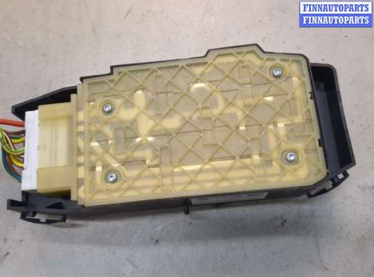 купить Кнопка регулировки сидений на BMW X1 (E84) 2009-2015