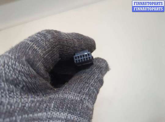 купить Зеркало боковое на Renault Scenic 2009-2012