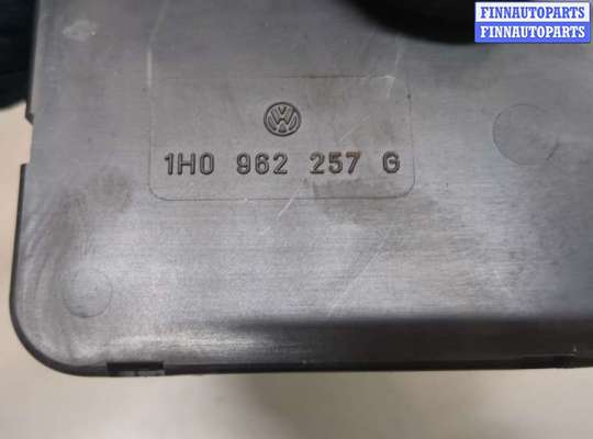 купить Компрессор центрального замка на Volkswagen Passat 4 1993-1997