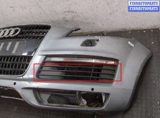 купить Заглушка (решётка) бампера на Audi Q7 2005-2015