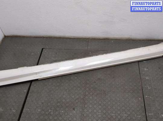 купить Накладка на порог на Mercedes C W204 2006-2015