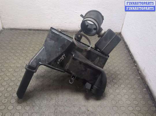купить Корпус воздушного фильтра на Mitsubishi Carisma 1995-2004