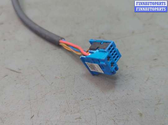 купить Амортизатор крышки багажника на Mercedes GLE W166 2015-2018