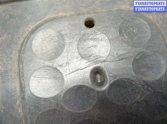 Защита двигателя нижняя (поддона) на Volkswagen Jetta VI (1B)