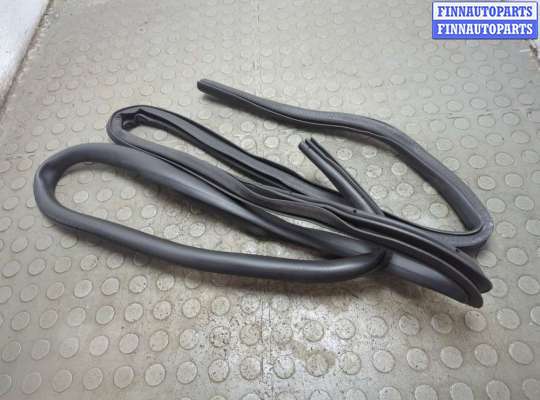 купить Уплотнитель на Ford Escape 2019-2022