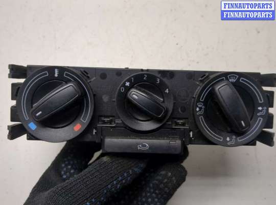 купить Переключатель отопителя (печки) на Skoda Rapid