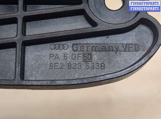 купить Ручка открывания капота на Audi A4 (B7) 2005-2007